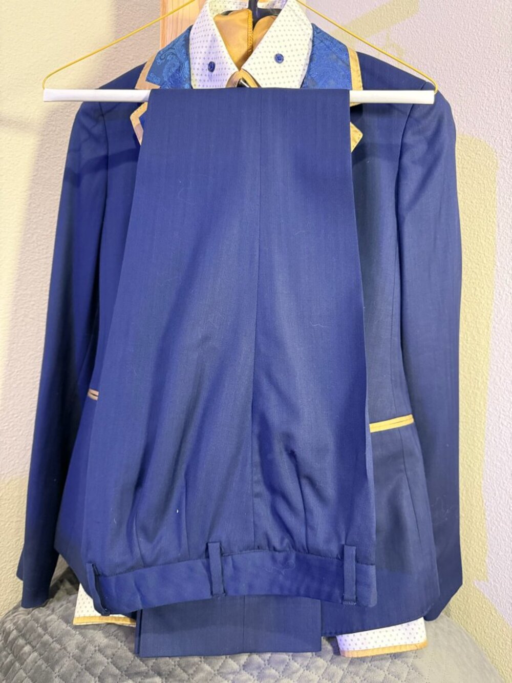 Custom Collars Western Showmanship Suit with matching shirt, size 0 - Picture 4 of 9